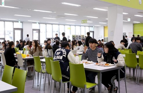 학생 식당 및 카페