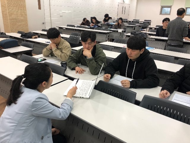 KakaoTalk_20190429_185858308_03.jpg